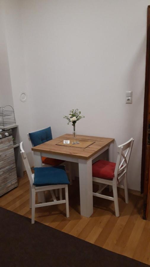 Apartment And Rooms"Tabasnice"Tuzla Centar Dış mekan fotoğraf