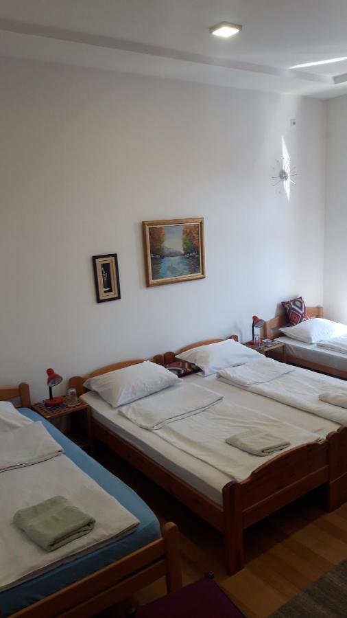 Apartment And Rooms"Tabasnice"Tuzla Centar Dış mekan fotoğraf