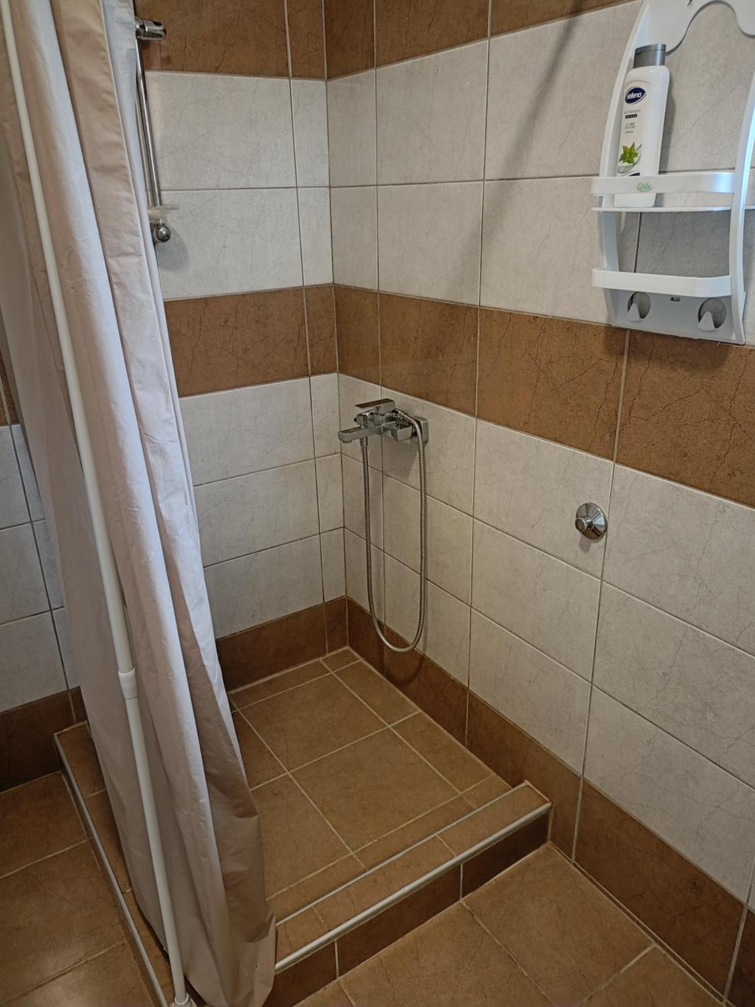 Apartment And Rooms"Tabasnice"Tuzla Centar Oda fotoğraf